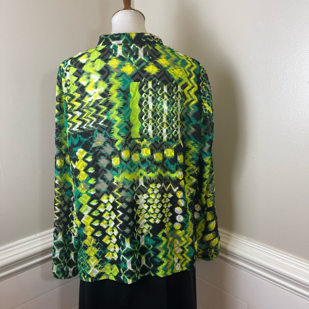 Ruby Rd. Abstract Print Top 16 FREE SHIP - Picture 3 of 4
